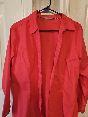 Lee Women's Pink Button-Down Shirt